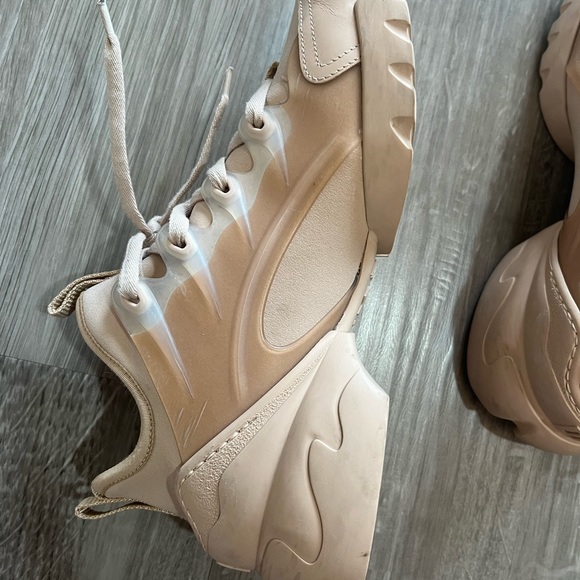 Dior D-Connect sneakers - Picture 3 of 14